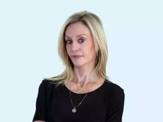 Dr. Lynn Anderson,
                            Health & Wellness
                            Expert at Simposio Fit & Free en 2023